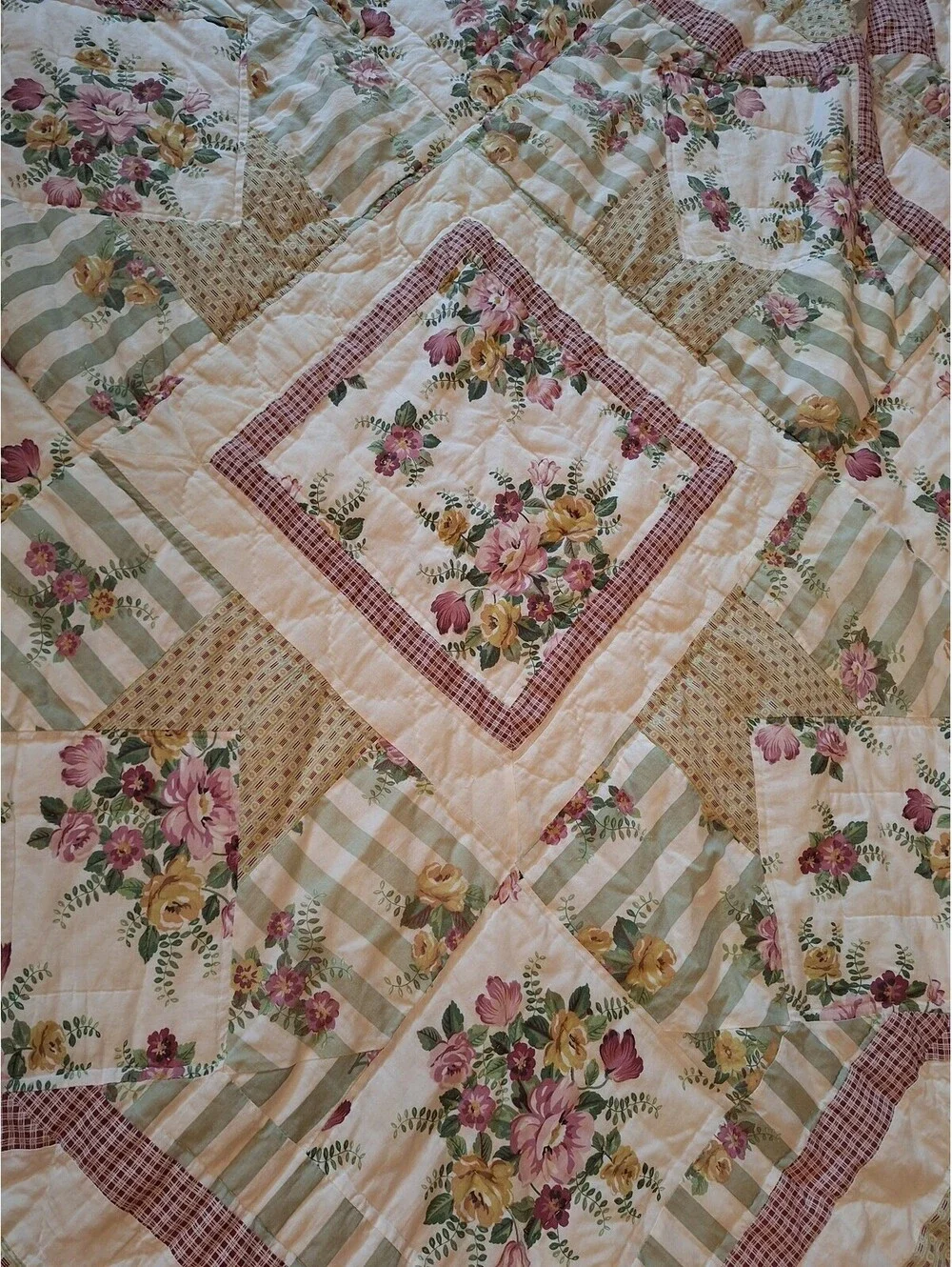 Vintage quilt, cottage core, shabby chic, 84